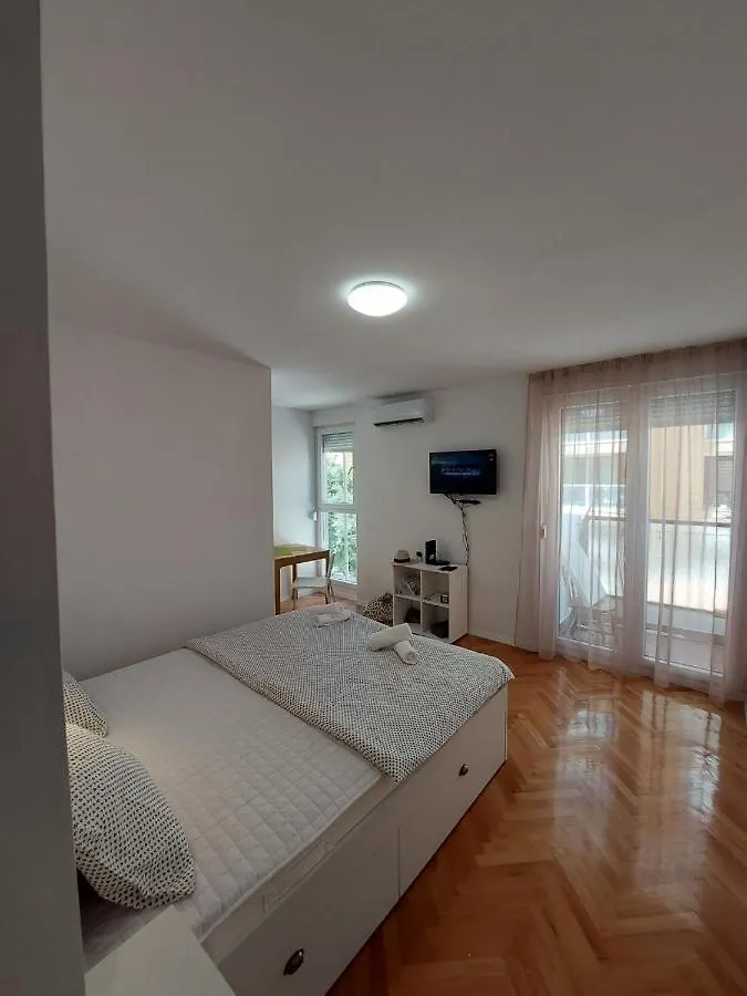Allegro Split 0*,  Croatia